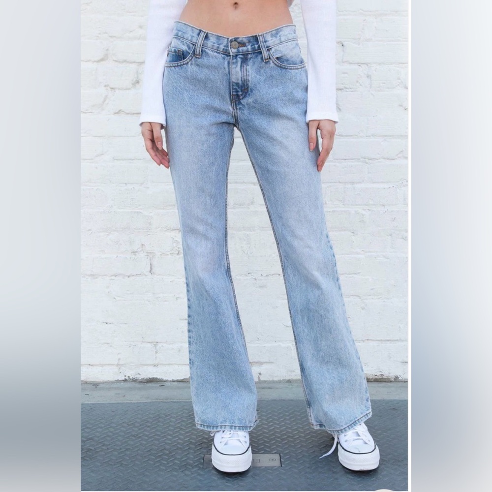 Women Brandy Melville Quinn Jeans by J.Galt size small low rise
